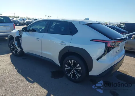 2023 Subaru Solterra Premium z USA, uszkodzony, nr VIN JTMABABA1PA017307